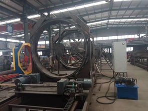 遼寧盤錦大洼數(shù)控鋼筋籠滾焊機在電桿制造中的應(yīng)用